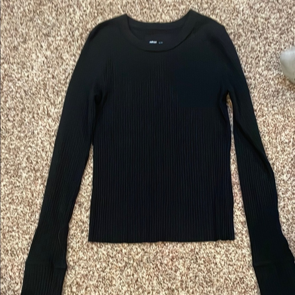Aerie Classic Black Long Sleeve ribbed in XS